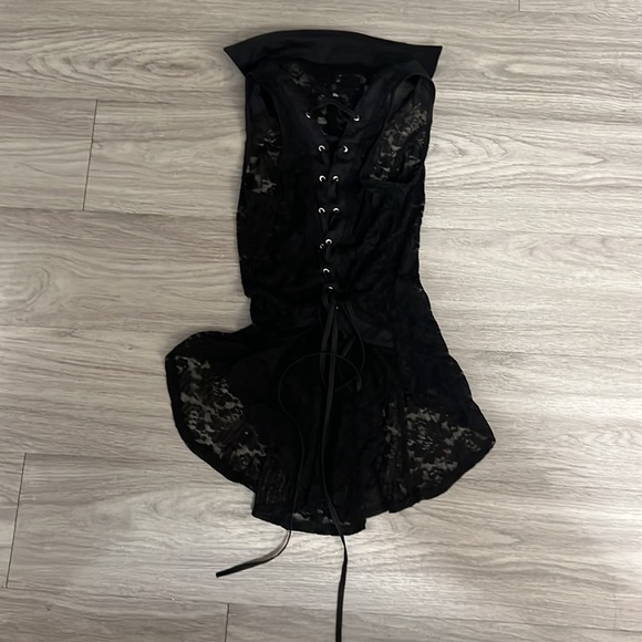 OH YES Black Lace Zippered Corset Top Gothic Collared Tank - Picture 2 of 6